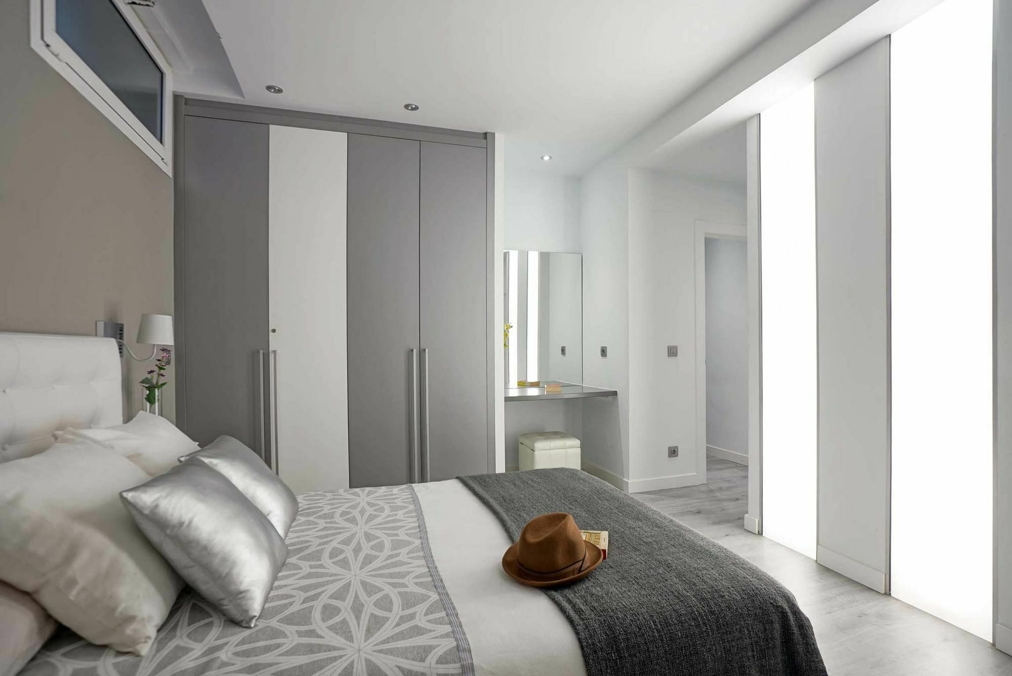 סן סבסטיאן Apartamento Lagun Concha Beach מראה חיצוני תמונה